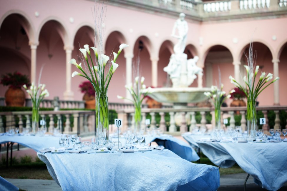 ringling-courtyard-with-calla-lilies