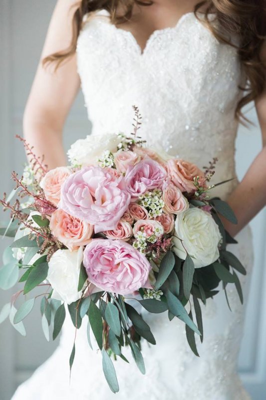 Gorgeous Bridal Bouquet with Pink and Peach Roses